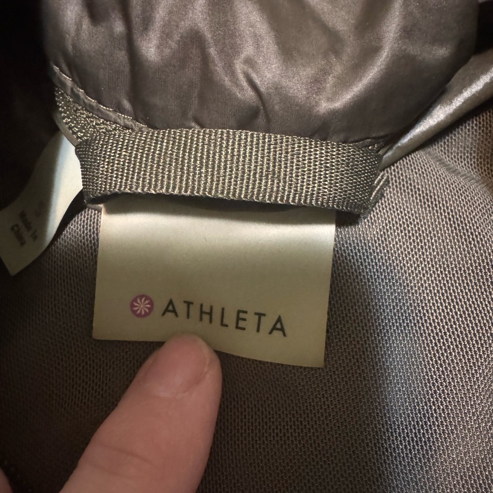 Athleta Quilted Green seaweed Hooded Rock Springs CYA Jacket - Picture 5 of 8
